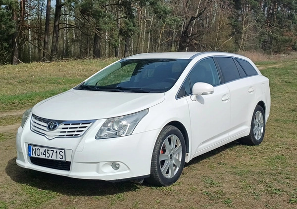 Toyota Avensis cena 25900 przebieg: 226000, rok produkcji 2011 z Olsztyn małe 56